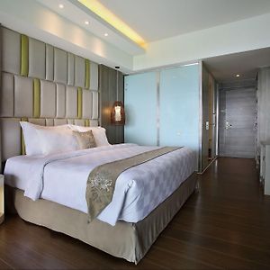 Deluxe Zimmer mit Kingsize-Bett